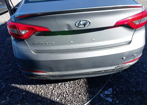 2015 Hyundai Sonata Se из США, поврежденный, VIN 5NPE24AF4FH000721